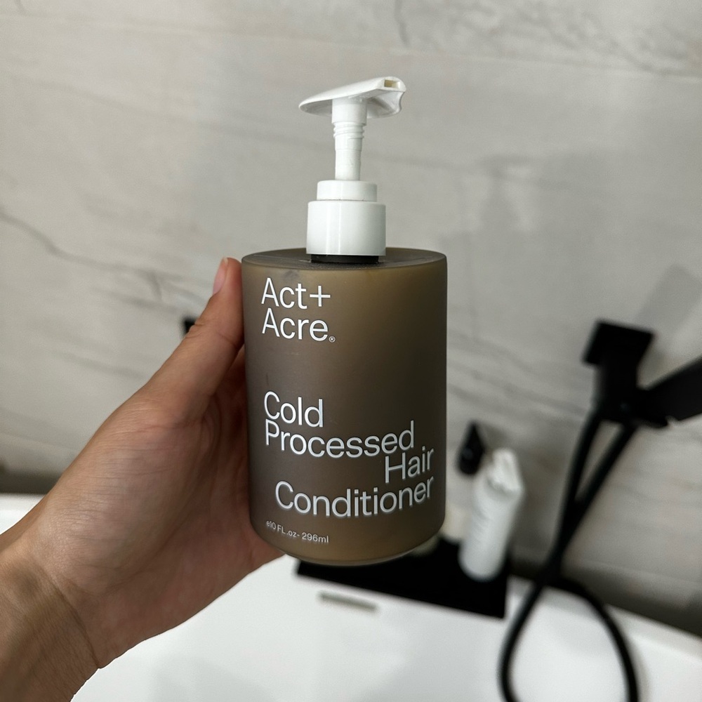 Cold Processed Moisturizing Conditioner | Act+ Acre